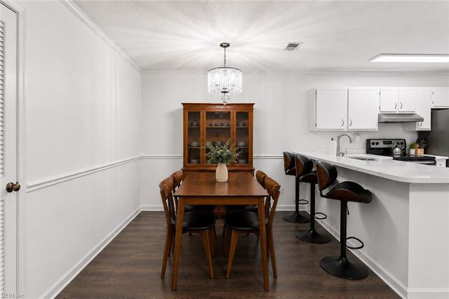 100 Windsor Ln Apt D, Williamsburg, VA 23185