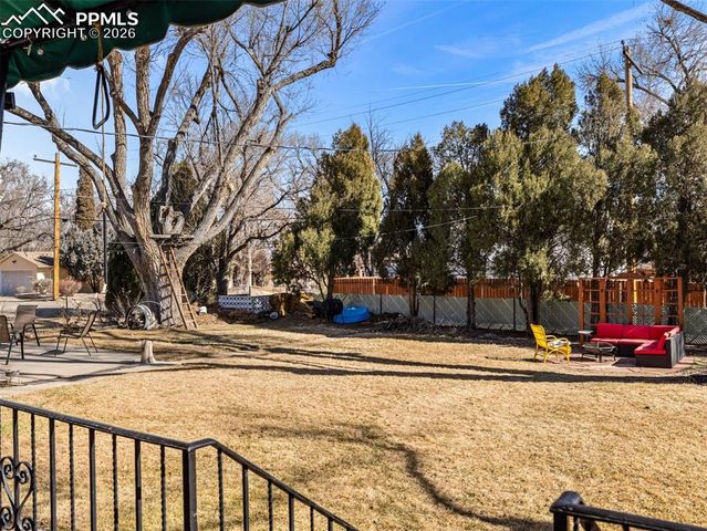 2932 8th Avenue, Pueblo, CO 81008