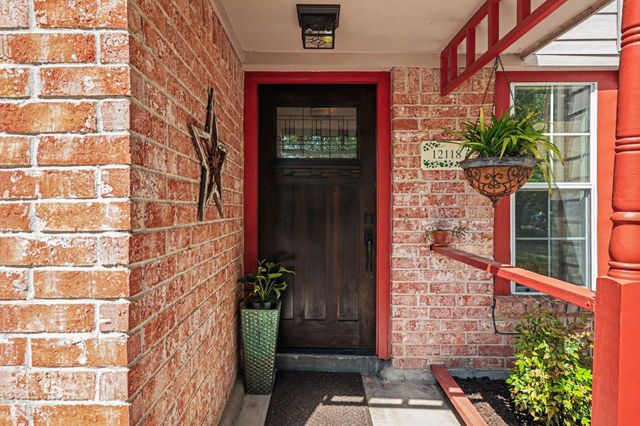 12118 Westwold Drive, Tomball, TX 77377