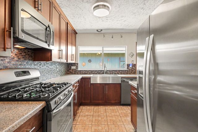 12118 Westwold Drive, Tomball, TX 77377