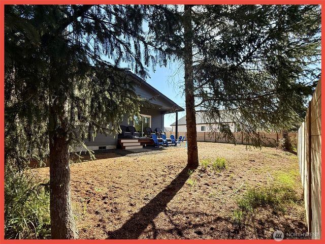 109 Sunrise Avenue SE, Ocean Shores, WA 98569