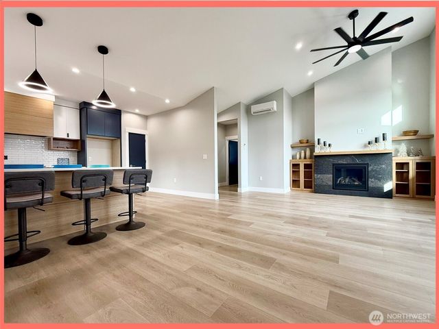 109 Sunrise Avenue SE, Ocean Shores, WA 98569