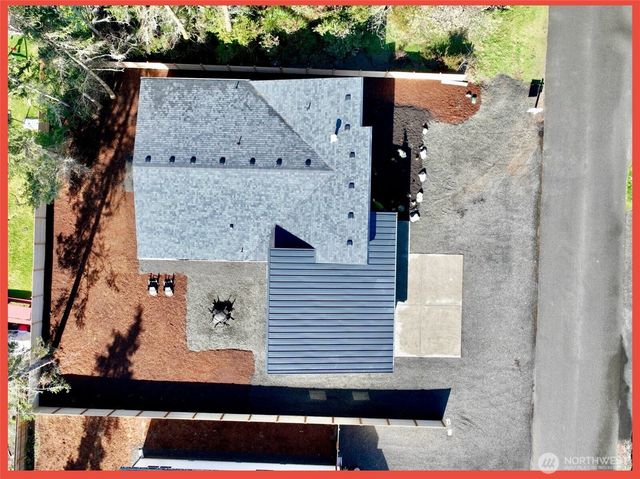 109 Sunrise Avenue SE, Ocean Shores, WA 98569