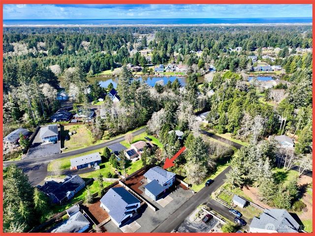 109 Sunrise Avenue SE, Ocean Shores, WA 98569