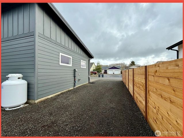 109 Sunrise Avenue SE, Ocean Shores, WA 98569