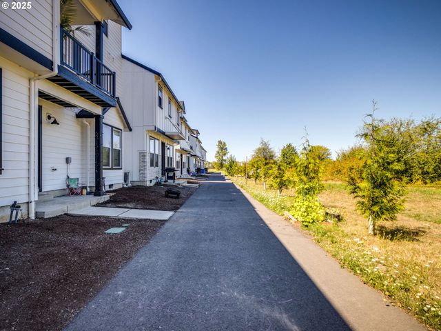 1507 Nw 5TH, Battle Ground, WA 98604