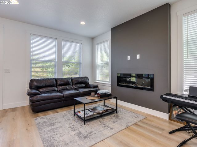 1507 Nw 5TH, Battle Ground, WA 98604