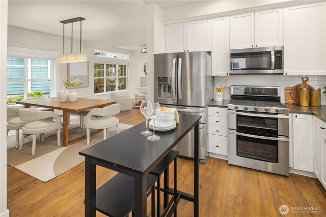 1944 NE Katsura Street, Issaquah, WA 98029