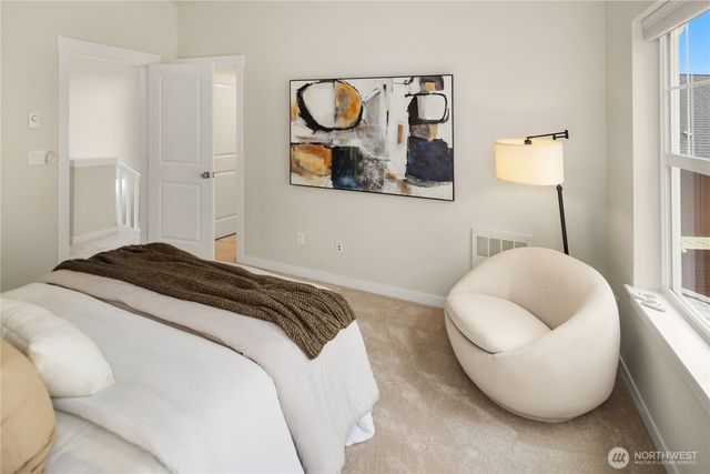 1944 NE Katsura Street, Issaquah, WA 98029