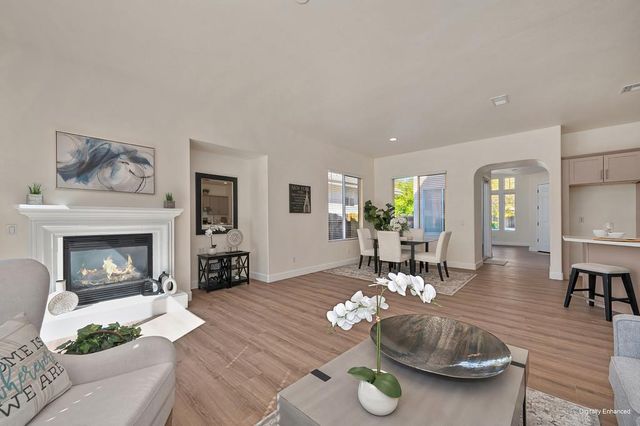 5843 Bridgecross Dr, Sacramento, CA 95835