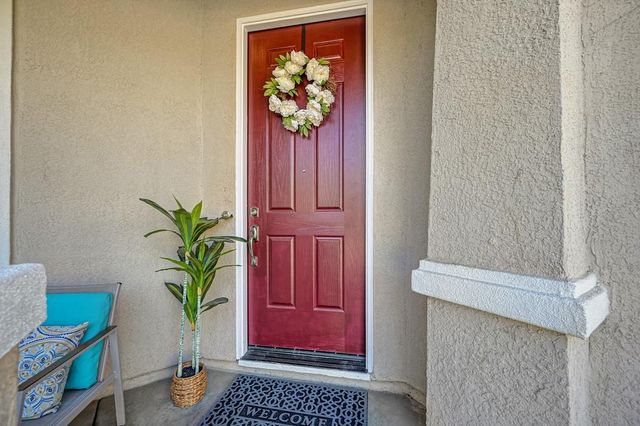 5843 Bridgecross Dr, Sacramento, CA 95835