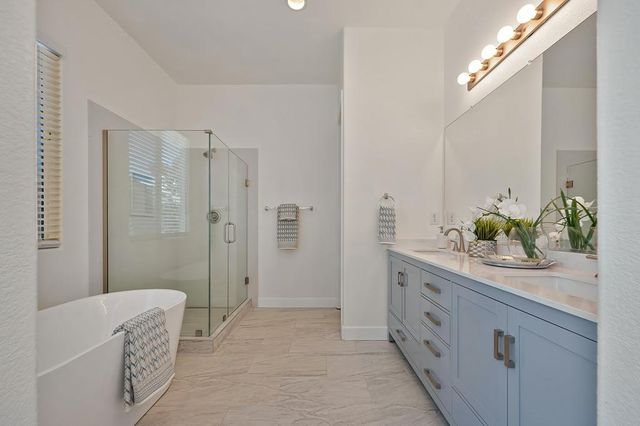 5843 Bridgecross Dr, Sacramento, CA 95835