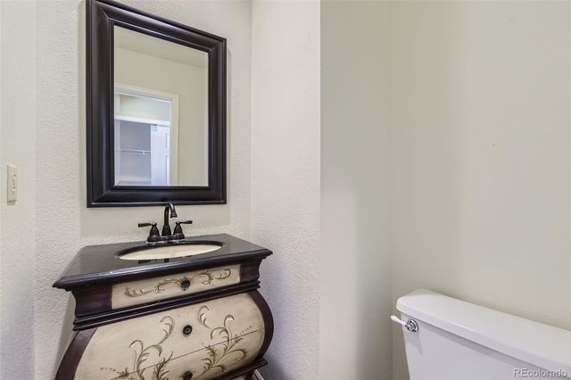 6550 Ashburn Lane, Highlands Ranch, CO 80130