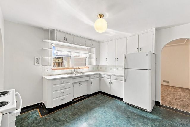 648 Jackson St, Pueblo, CO 81004