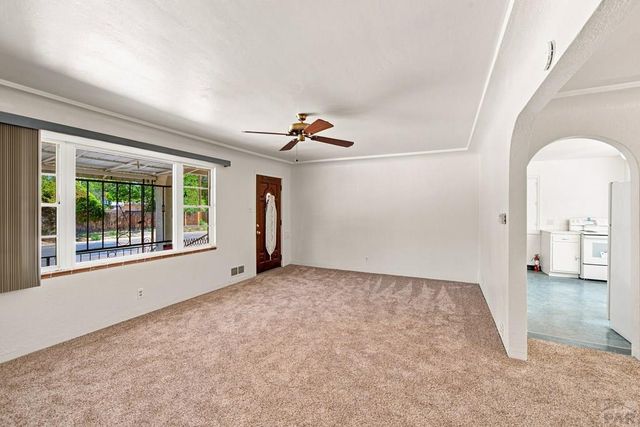 648 Jackson St, Pueblo, CO 81004