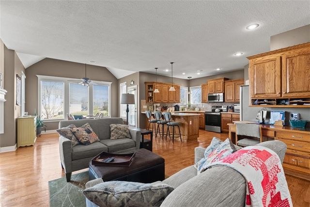 26062 W 150th Street, Olathe, KS 66061