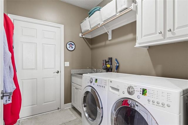 26062 W 150th Street, Olathe, KS 66061