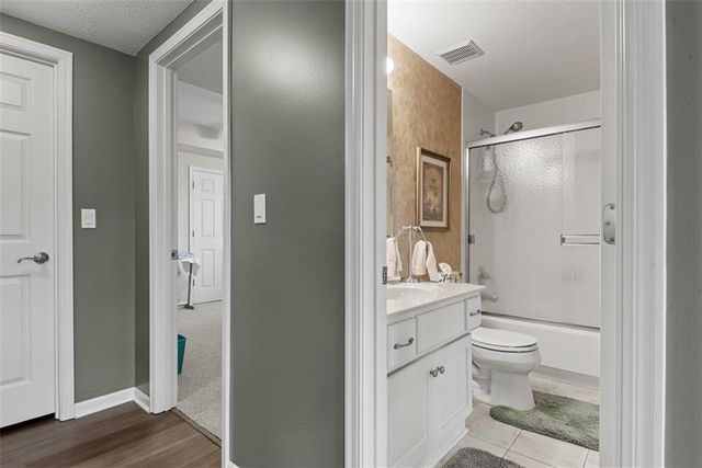 26062 W 150th Street, Olathe, KS 66061