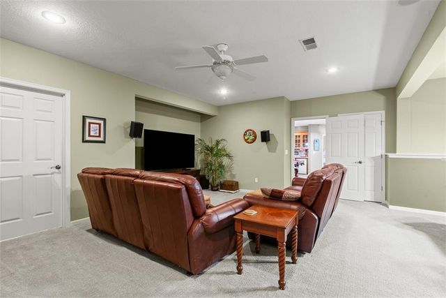 26062 W 150th Street, Olathe, KS 66061