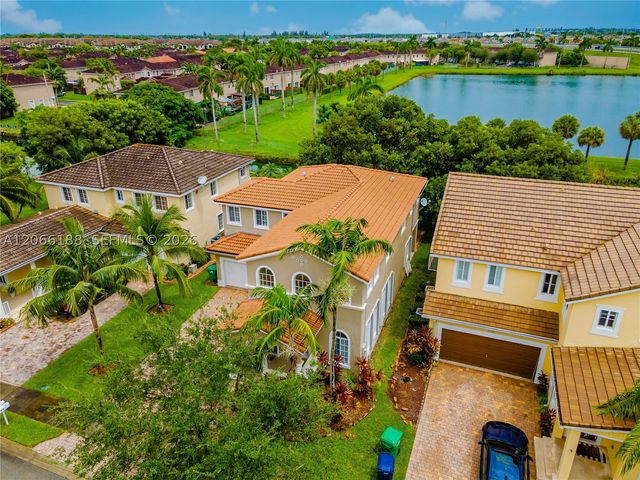 27621 SW 139th Pl, Homestead, FL 33032