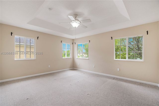 27621 SW 139th Pl, Homestead, FL 33032