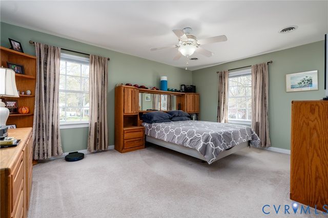 11801 Wiesinger Ln, Midlothian, VA 23113