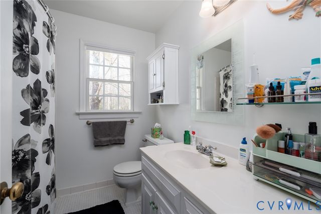 11801 Wiesinger Ln, Midlothian, VA 23113