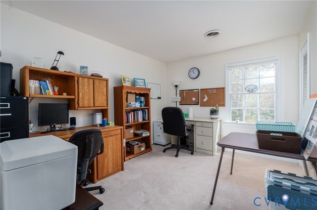 11801 Wiesinger Ln, Midlothian, VA 23113