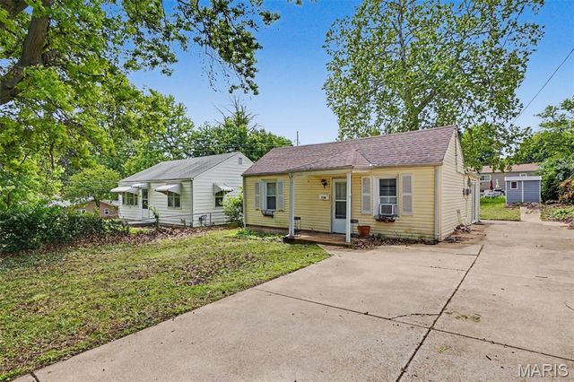 11108 Bernice Avenue, St Ann, MO 63074