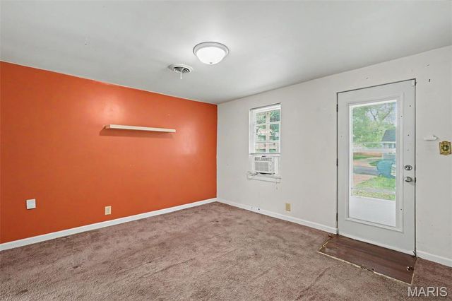 11108 Bernice Avenue, St Ann, MO 63074