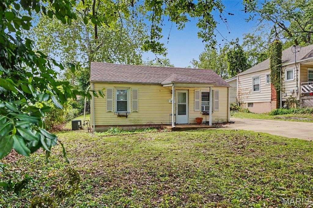 11108 Bernice Avenue, St Ann, MO 63074