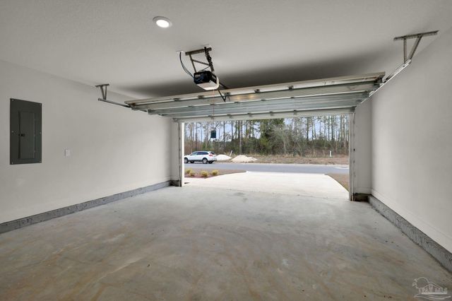 1014 Brimwood Cir, Cantonment, FL 32533