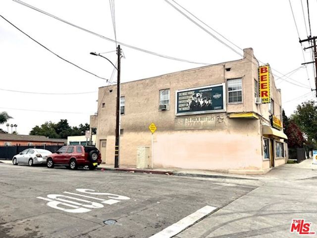 6525 Holmes Avenue, Los Angeles, CA 90001