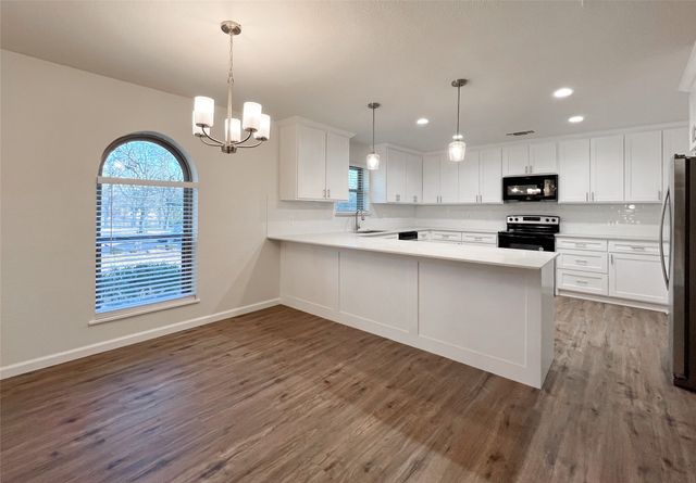 418 Jo Aynn Circle, Bonham, TX 75418