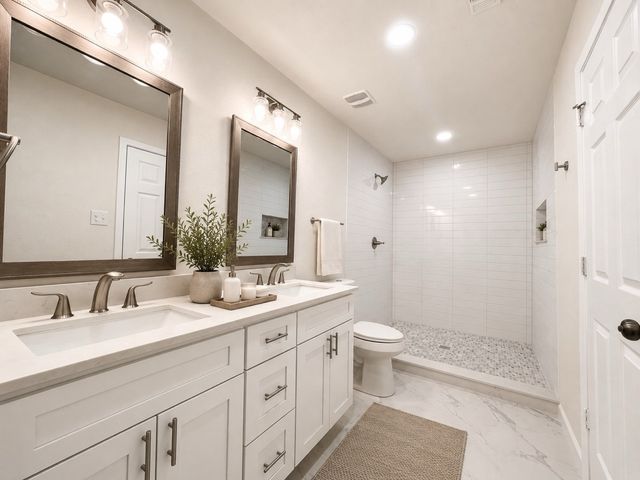 418 Jo Aynn Circle, Bonham, TX 75418