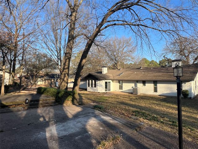 418 Jo Aynn Circle, Bonham, TX 75418