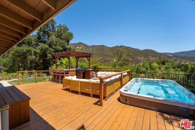 24537 Dry Canyon Cold Creek Road, Calabasas, CA 91302
