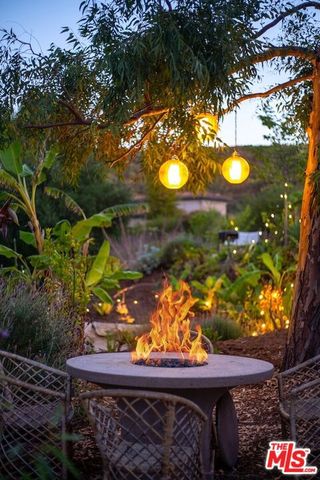 24537 Dry Canyon Cold Creek Road, Calabasas, CA 91302