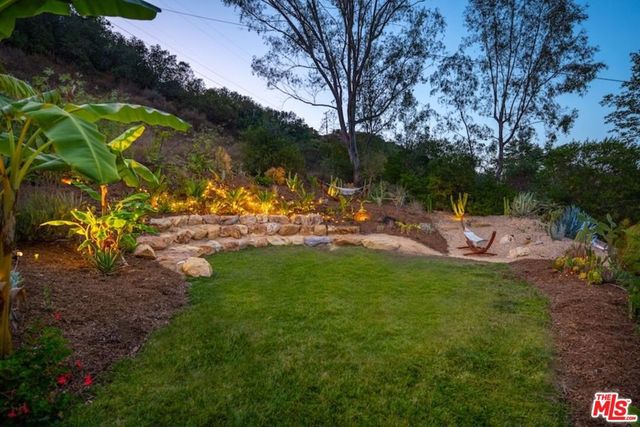 24537 Dry Canyon Cold Creek Road, Calabasas, CA 91302