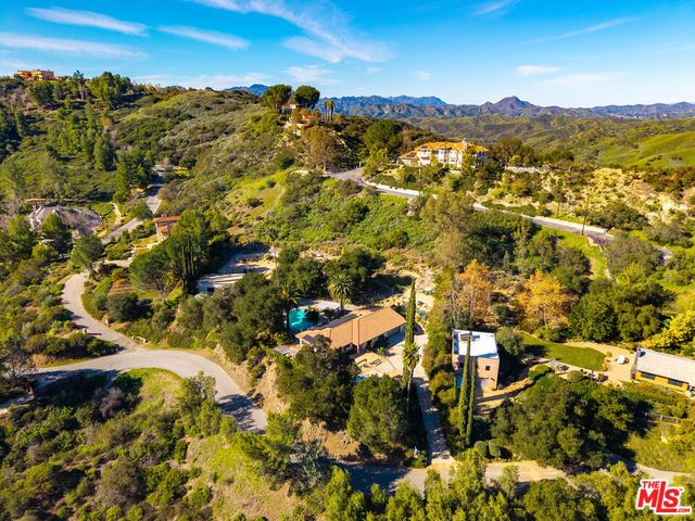 24537 Dry Canyon Cold Creek Road, Calabasas, CA 91302