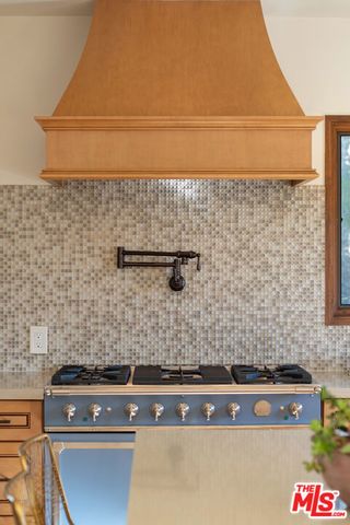 24537 Dry Canyon Cold Creek Road, Calabasas, CA 91302