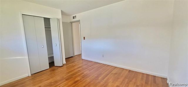 4004 Kingston Street, Dearborn Heights, MI 48125