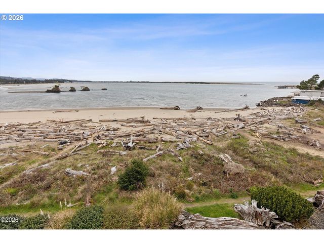5201 Sw HIGHWAY 101, Lincoln City, OR 97367