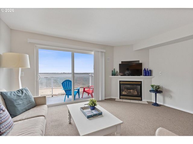 5201 Sw HIGHWAY 101, Lincoln City, OR 97367