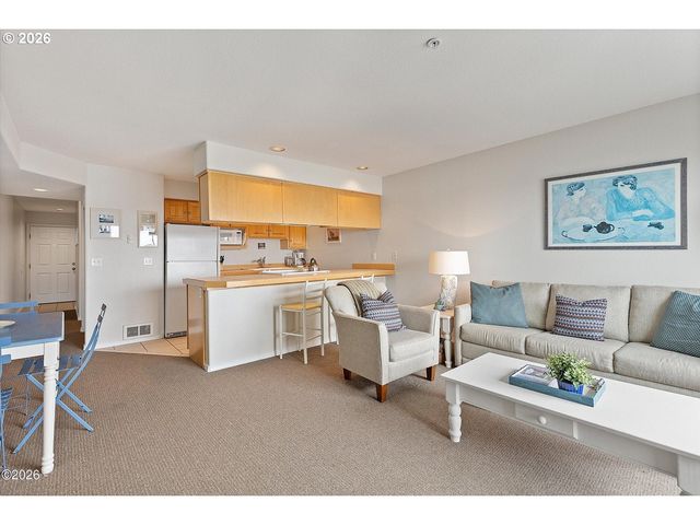 5201 Sw HIGHWAY 101, Lincoln City, OR 97367