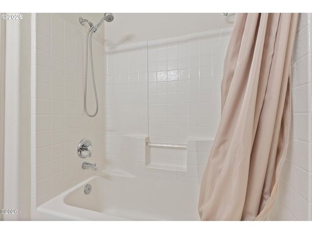 5201 Sw HIGHWAY 101, Lincoln City, OR 97367