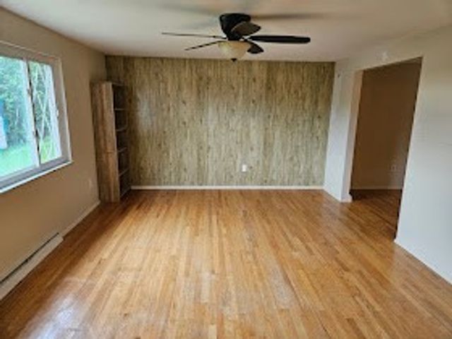200 Lookout Dr, Oakdale, PA 15071