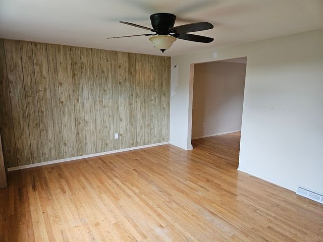 200 Lookout Dr, Oakdale, PA 15071