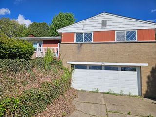 200 Lookout Dr, Oakdale, PA 15071