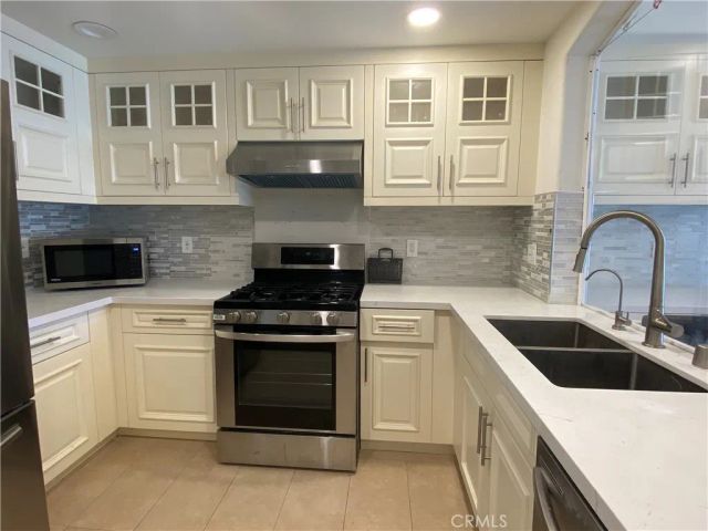 1598 Long Beach Boulevard 209, Long Beach, CA 90813